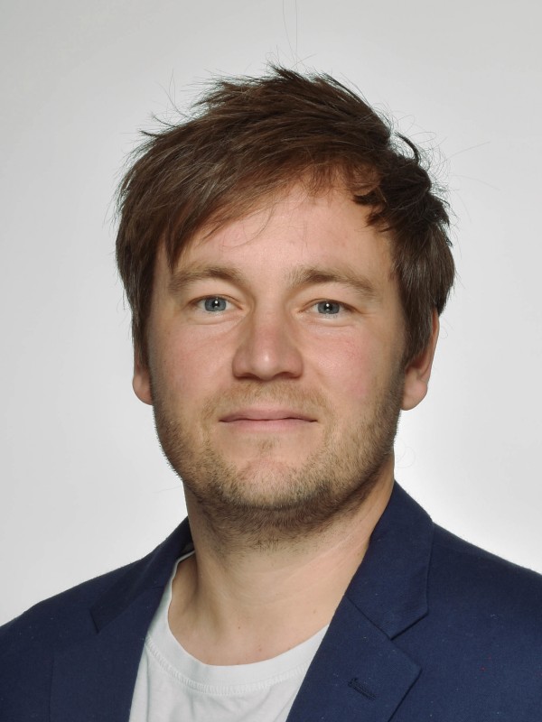 Dr. Jens Müller